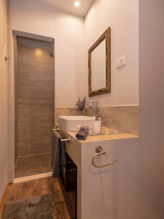 Heraclea Residential Apartamento Hvar Town